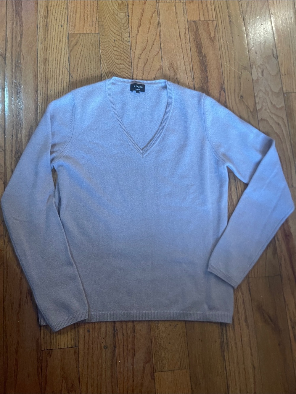 JAEGER 100% CASHMERE V NECK SWEATER Made Germany